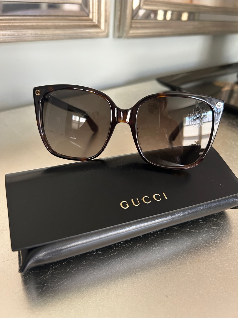 Gucci Tortoiseshell Cat-Eye Sunglasses with Brown Gradient Lenses